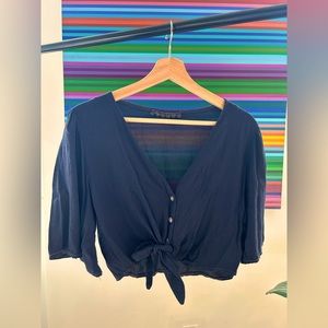 Navy crop top from France!